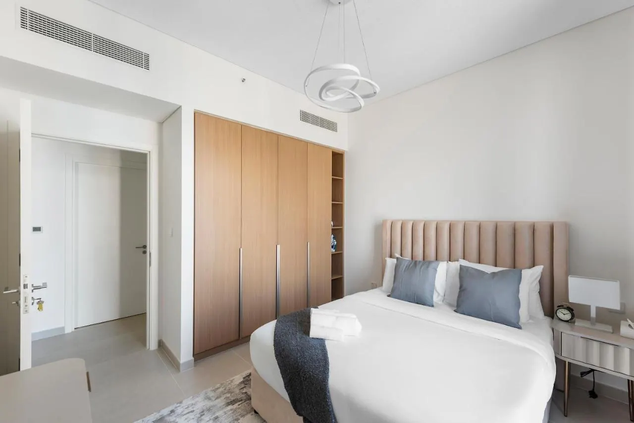 Superb 1Br Apt Creek Beach Dubai 0*,  United Arab Emirates